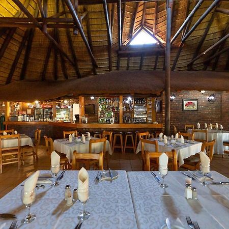 Red Sands Country Lodge Куруман Экстерьер фото