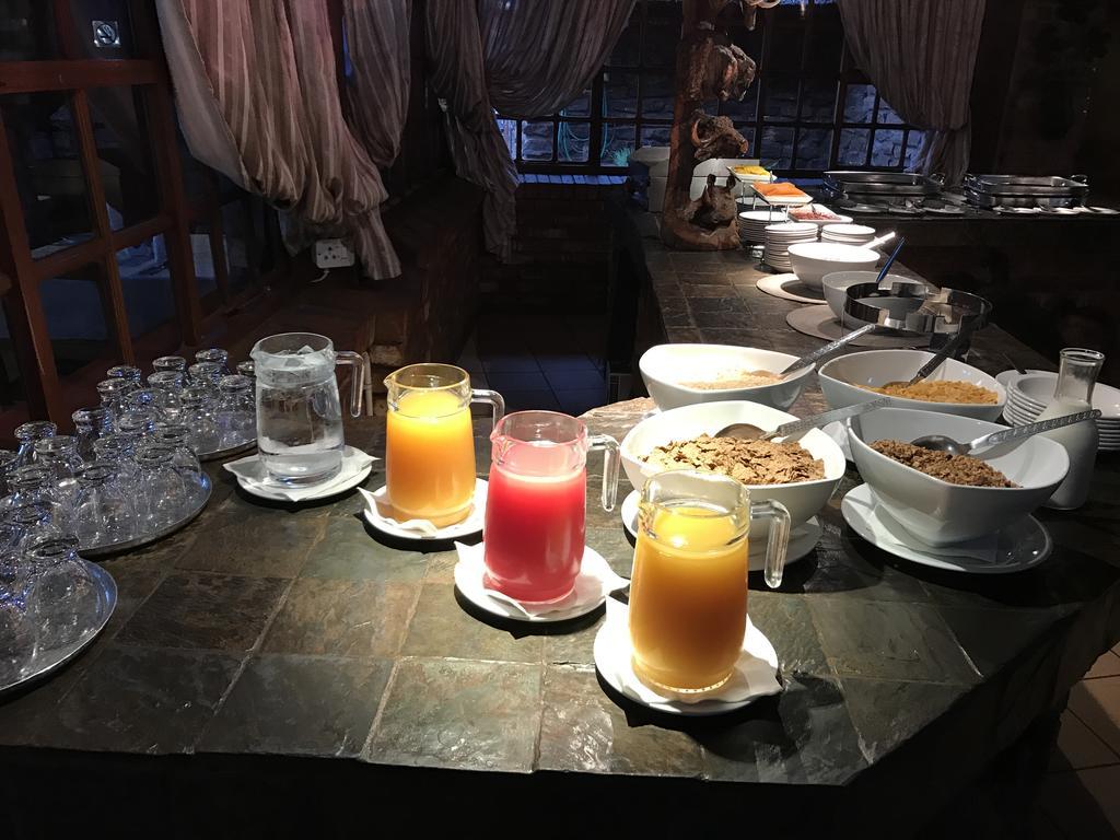 Red Sands Country Lodge Куруман Экстерьер фото