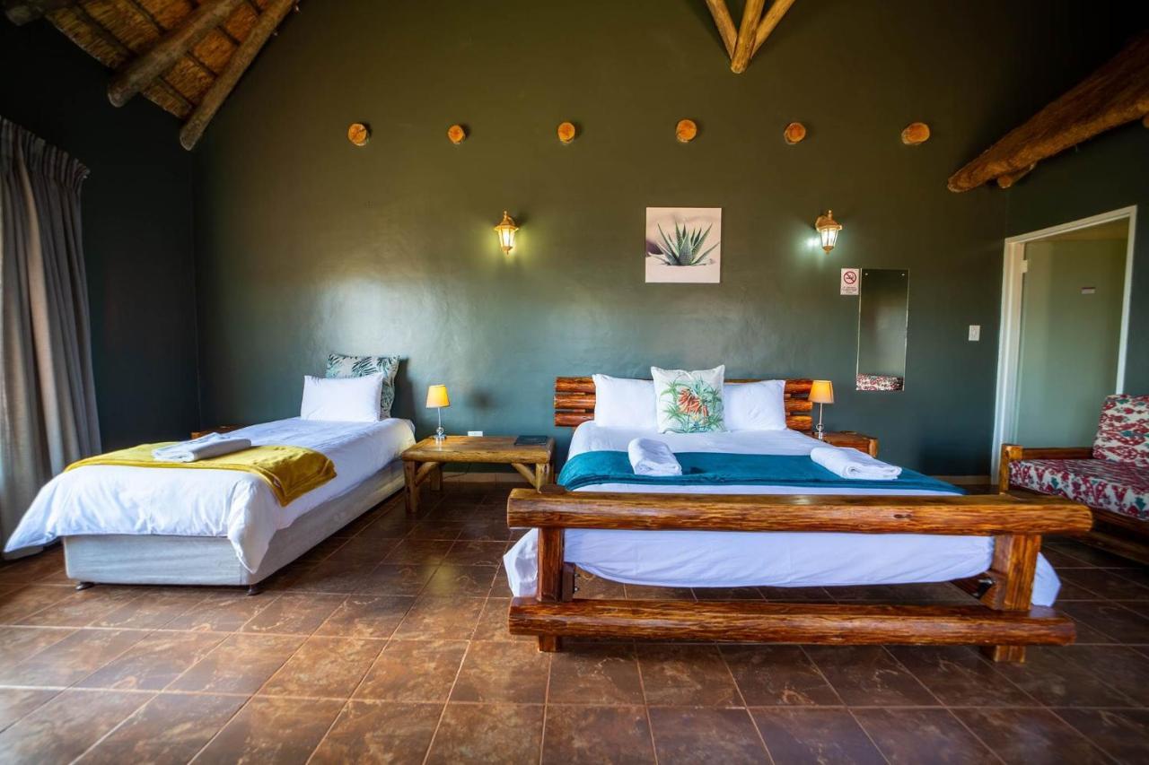 Red Sands Country Lodge Куруман Экстерьер фото