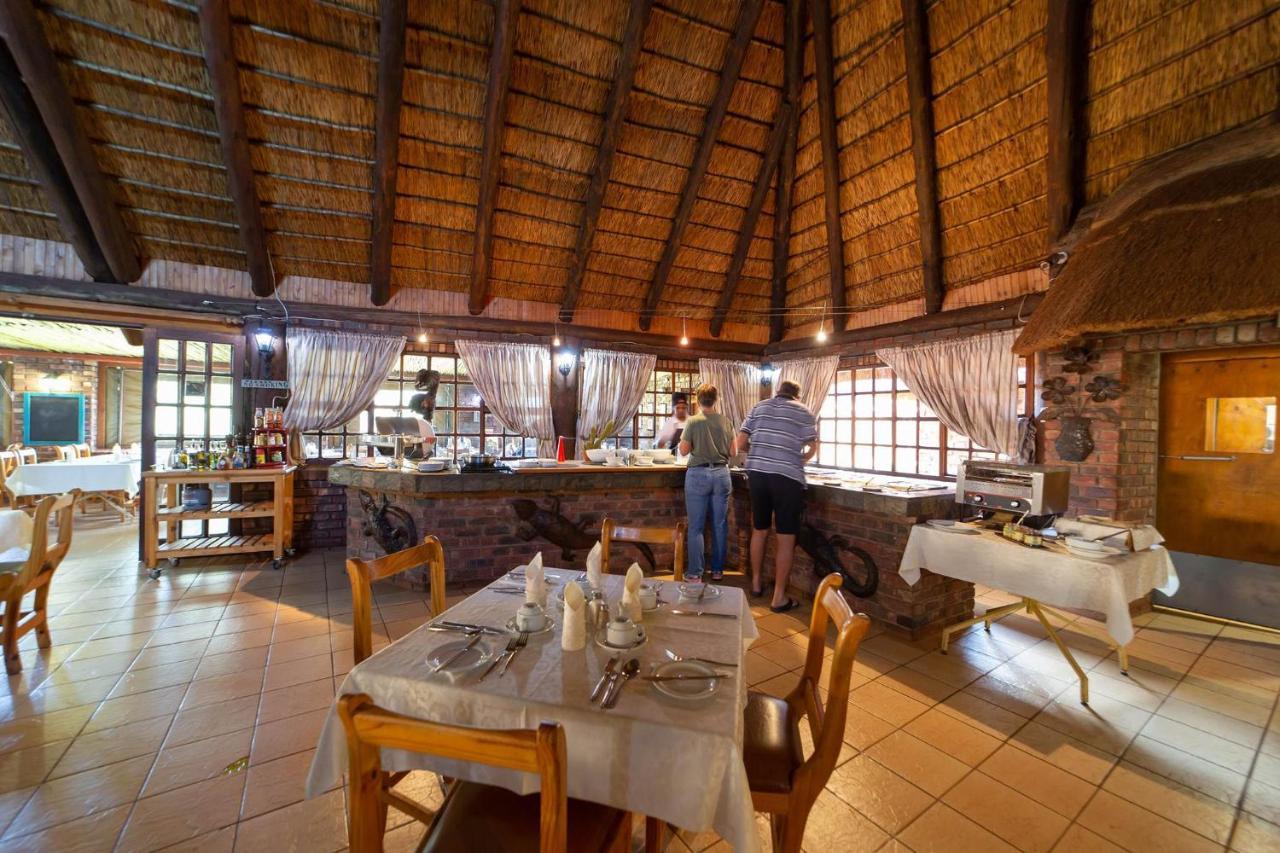 Red Sands Country Lodge Куруман Экстерьер фото