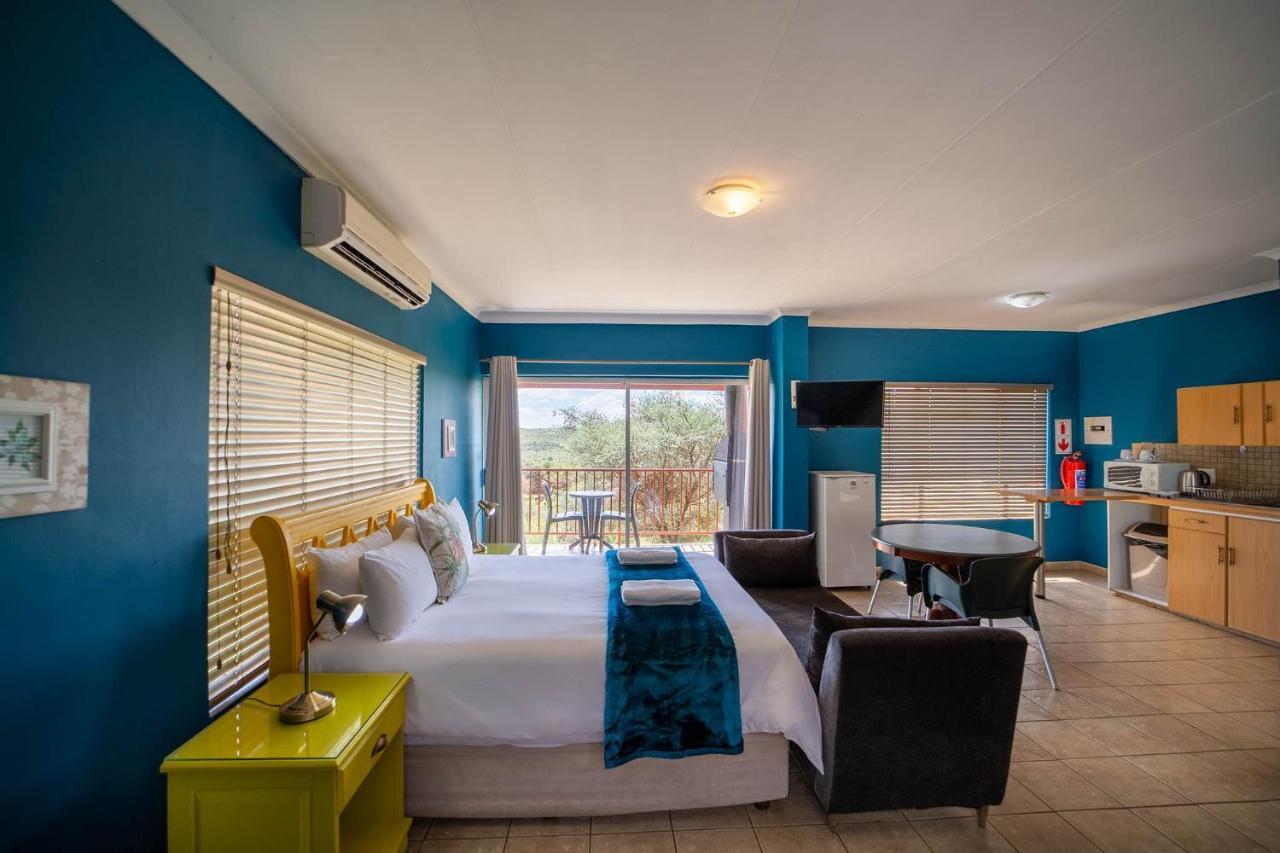 Red Sands Country Lodge Куруман Экстерьер фото