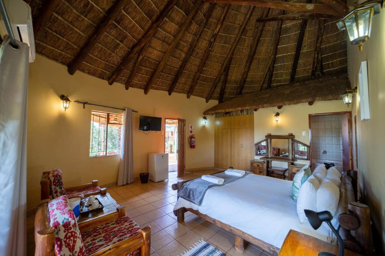 Red Sands Country Lodge Куруман Экстерьер фото